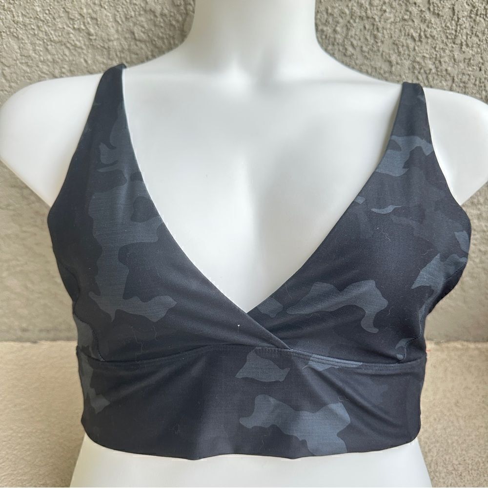 PrAna black & grey Camo layna brami Sz M